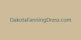 DakotaFanningDress.com