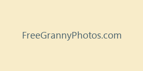 FreeGrannyPhotos.com